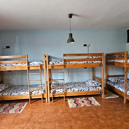 Traveler Hostal